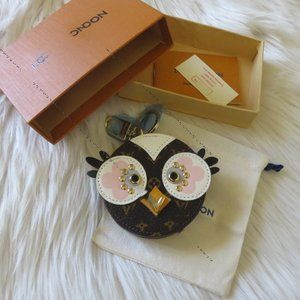 New Bag Charm Owl Coin holder